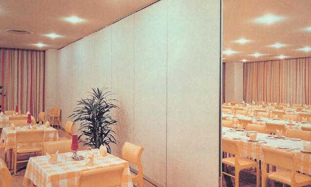 活動(dòng)隔斷墻